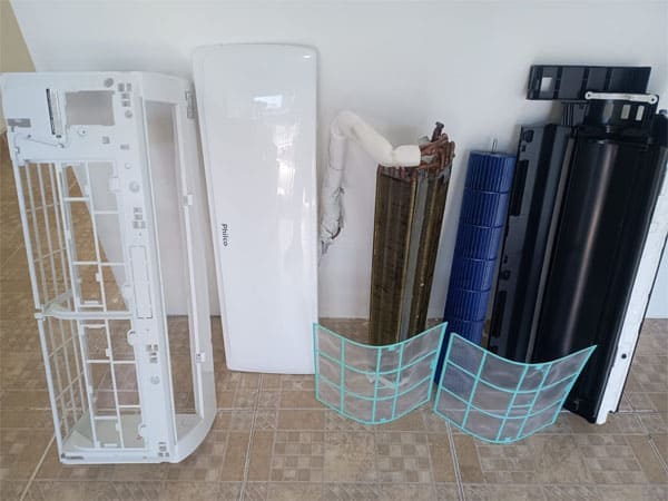 Ar Condicionado - Instalação e Manutenção Ar Condicionado - Instalação e Manutenção